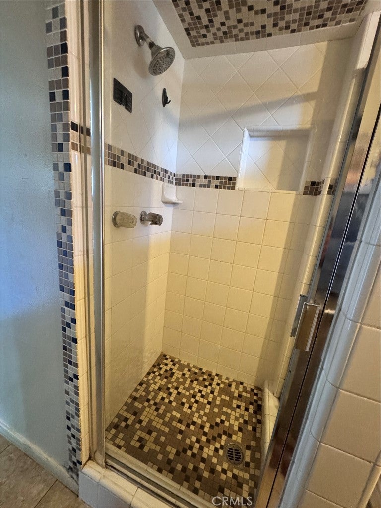 2605 E Santa Fe