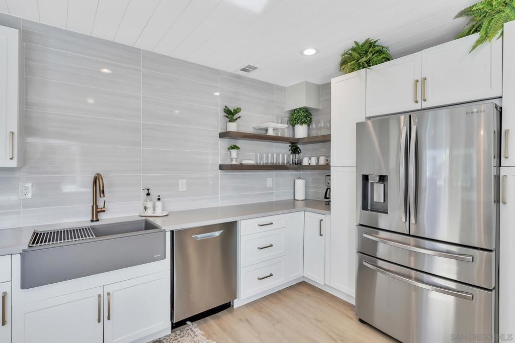 Coronado Cays - Residential