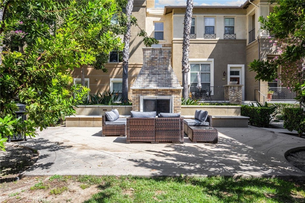 16075 Lancet Drive