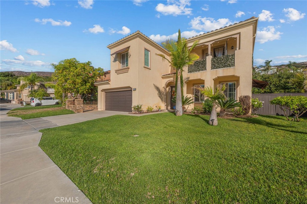 2401 Paseo Los Gatos