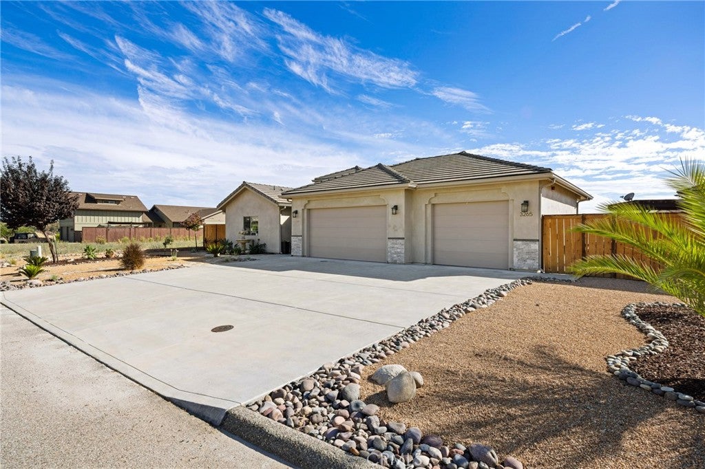 3265 Catalina Place
