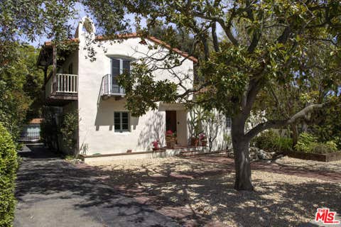 Photo of 1788 Pepper Drive, Altadena, CA 91001 (MLS # 26868885)