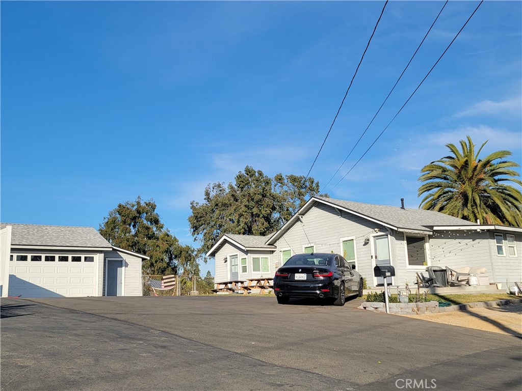 16801 E Buena Vista
