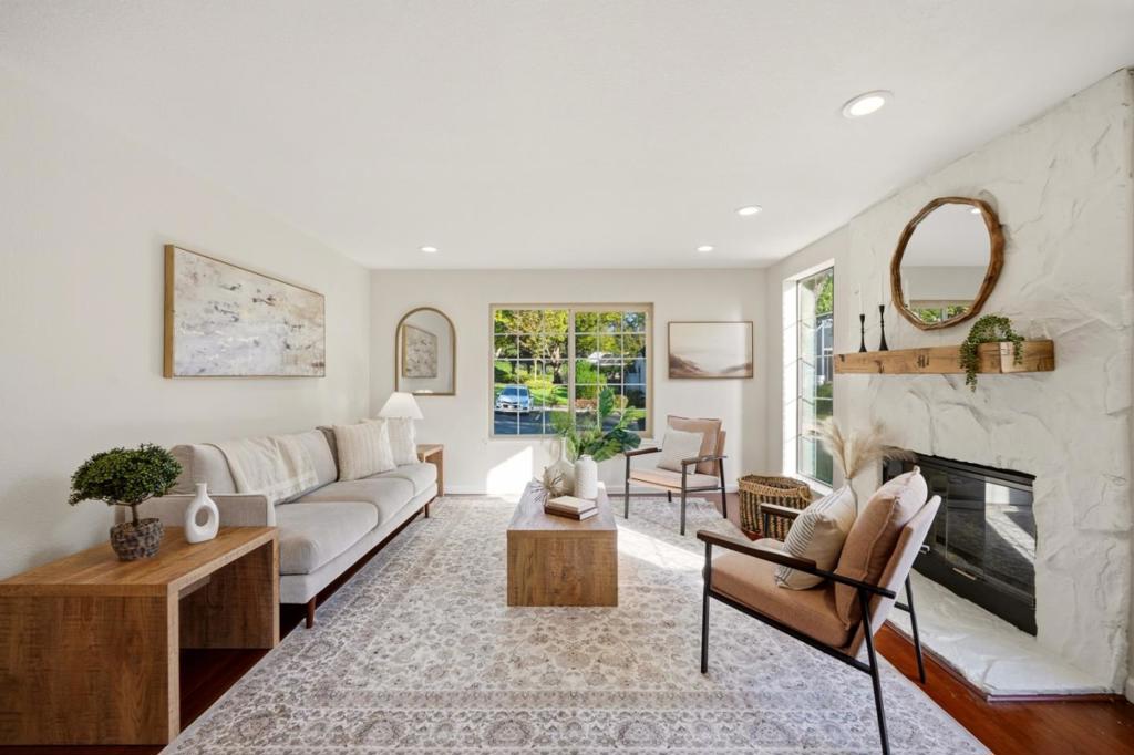 875 Oak Park Drive