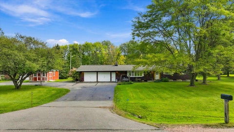 Photo of 201383 Galvin Avenue, Marshfield, WI 54449 (MLS # 22604724)