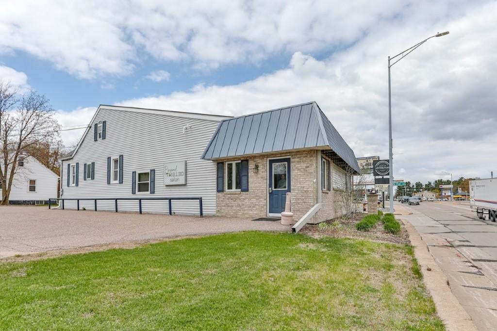 Photo 1 of 38 — 2402 GRAND AVENUE Unit Suite 4, Wausau, WI 54403