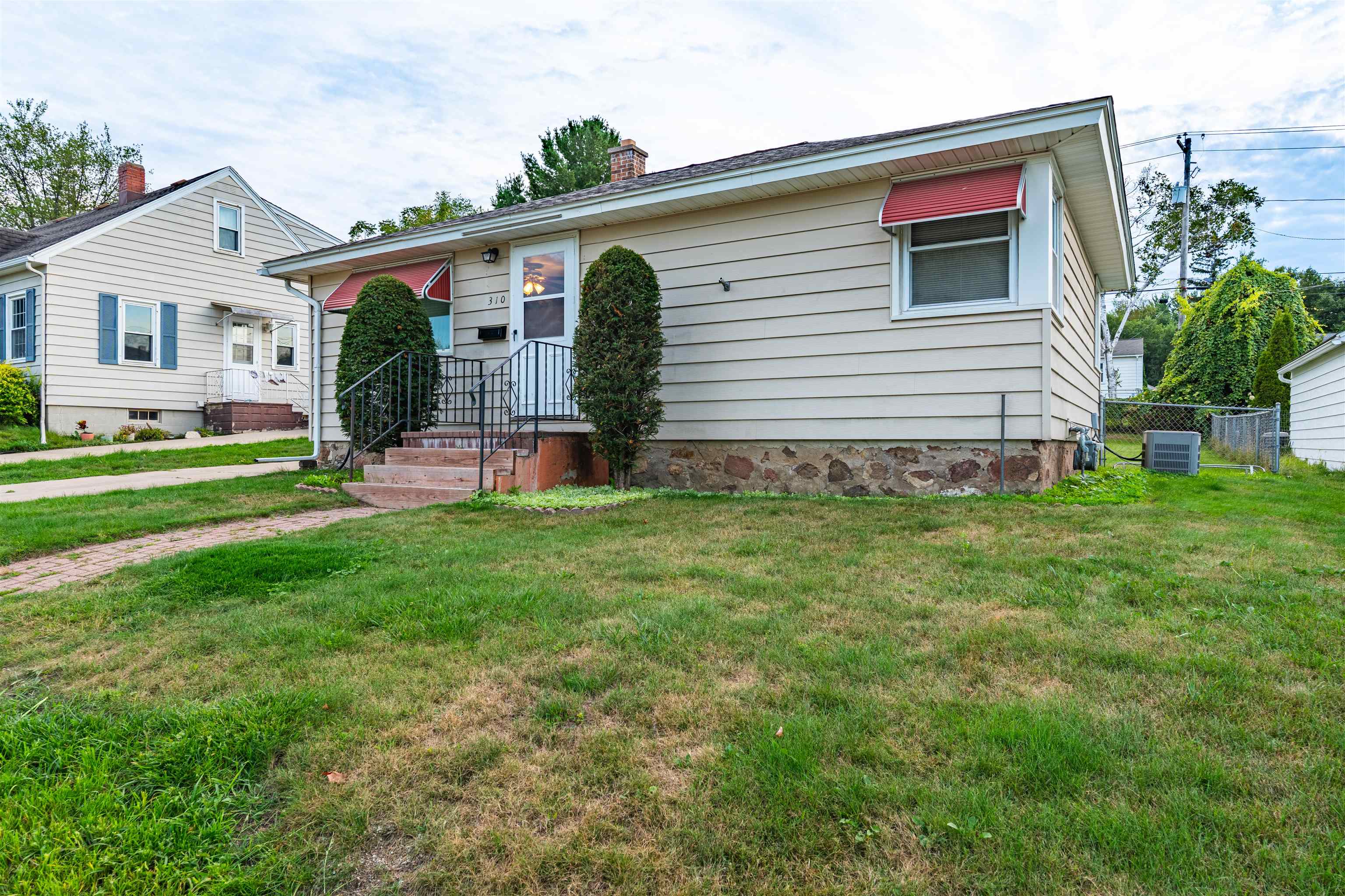 310 N 9TH AVENUE - Photo 3