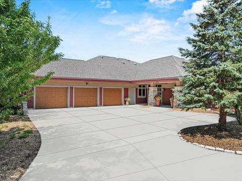 Photo of 1832 Pheasant Run Drive, Marshfield, WI 54449 (MLS # 22503380)