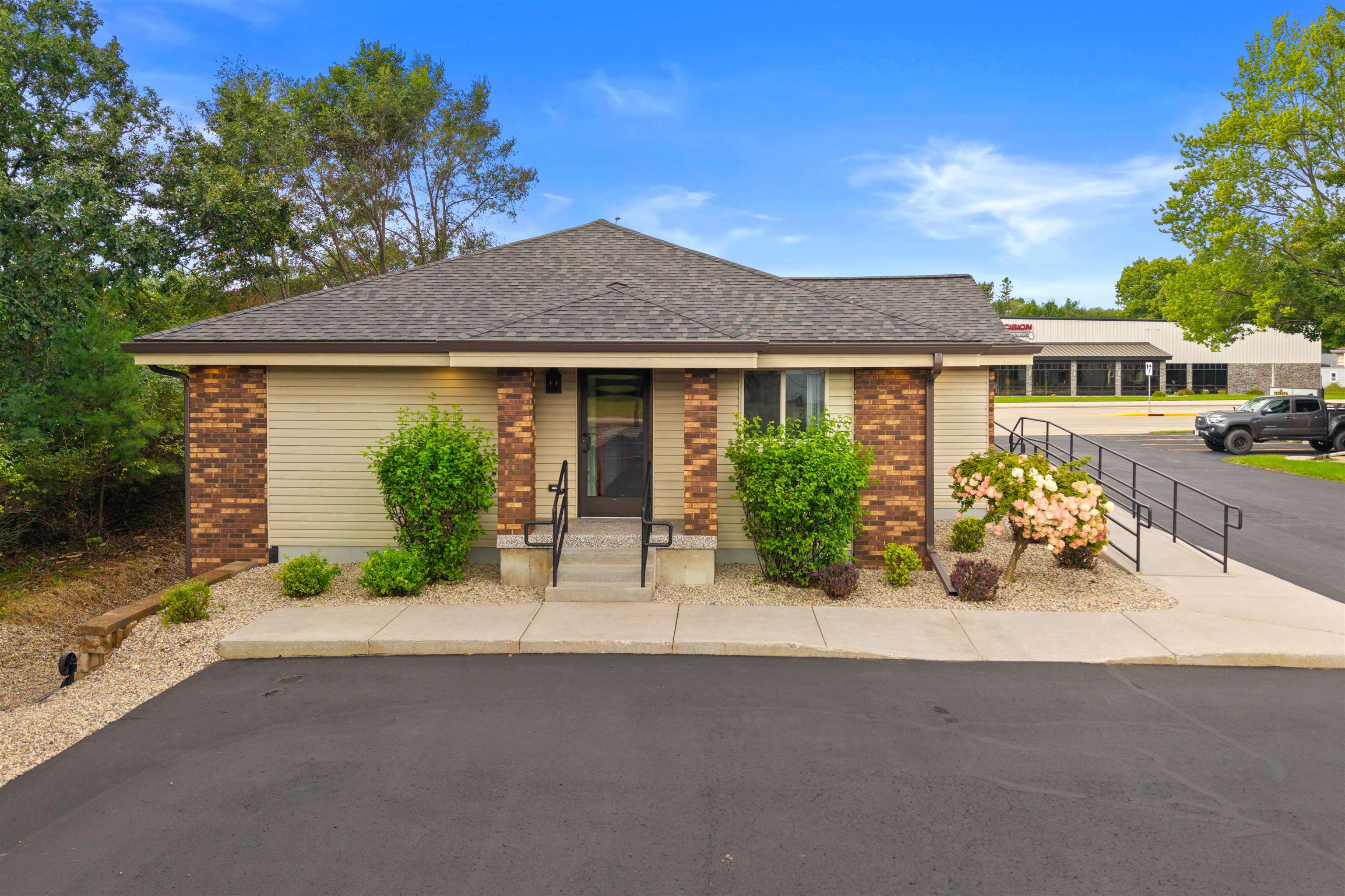 Photo 1 of 18 — 3120 POST ROAD Unit Ste 2, Stevens Point, WI 54481