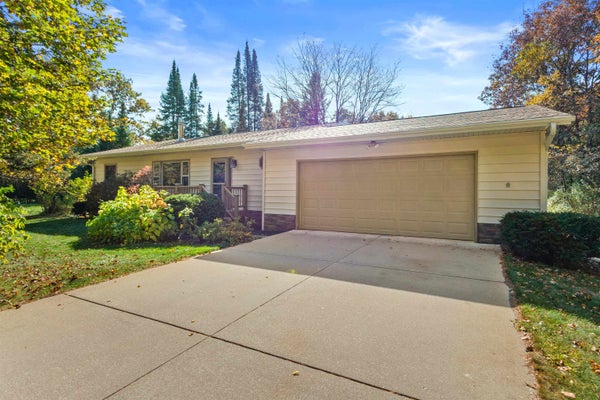 7531 DEWBERRY LN, WISCONSIN RAPIDS, WI 54494 - Image 24984c7ac11be3d4bfcbbbd424df5b0a/2563870536