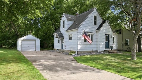 Photo of 809 Adler Road, Marshfield, WI 54449 (MLS # 22604379)