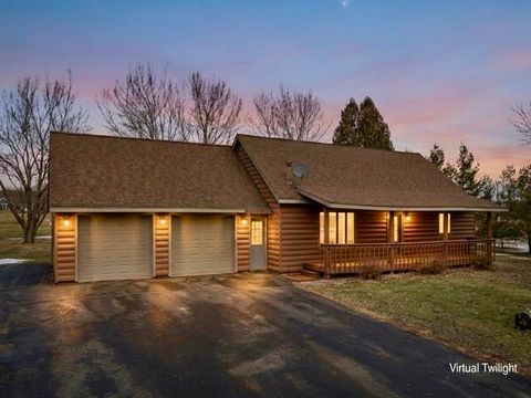 Photo of 9934 W Ives Street, Marshfield, WI 54449 (MLS # 22600918)