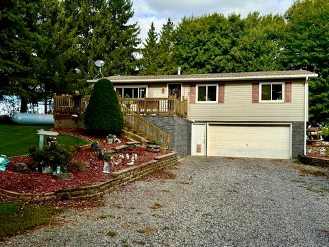 Photo of 205081 Drake Avenue, Marshfield, WI 54449 (MLS # 22604711)