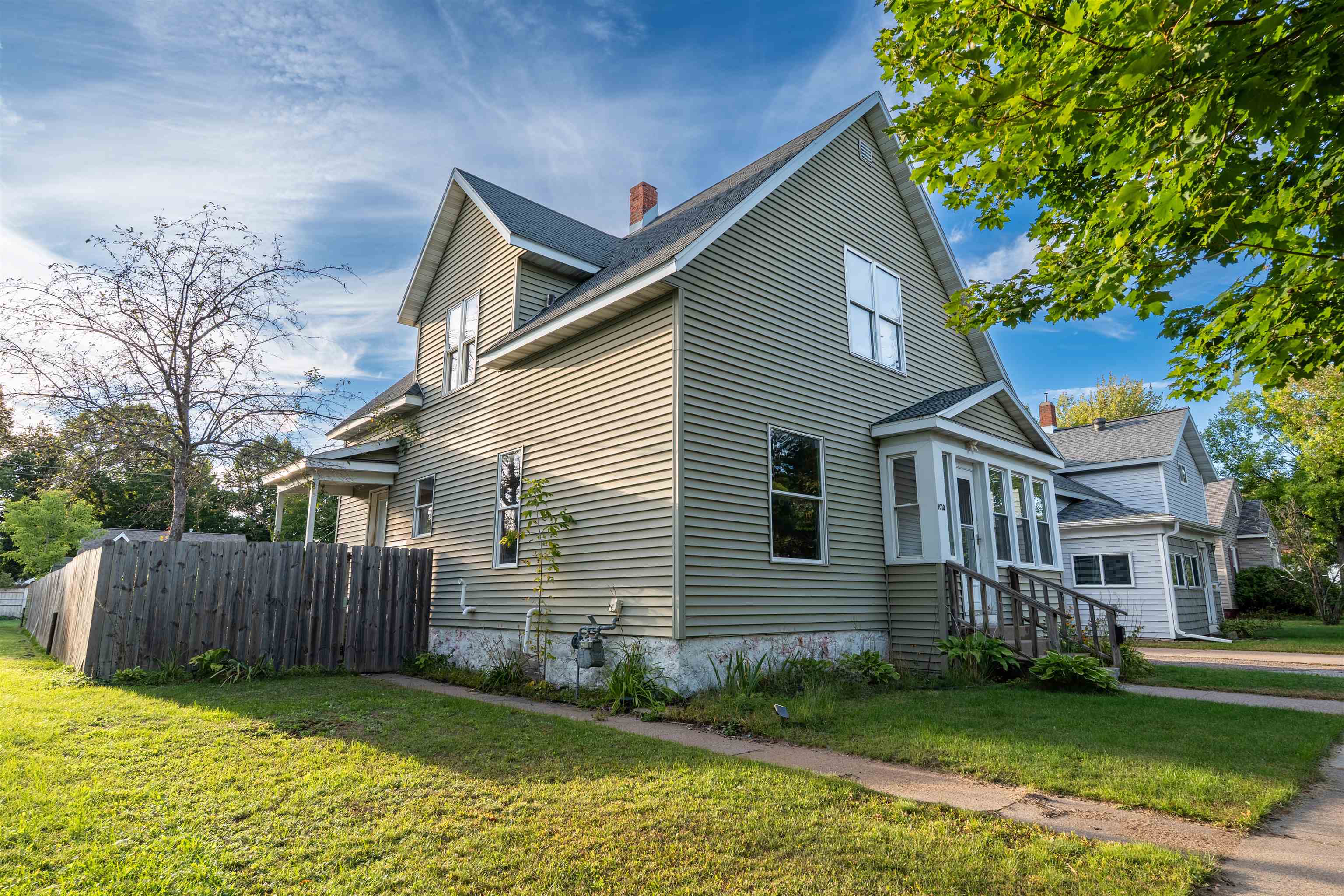 1010 S 7TH AVENUE - Photo 2