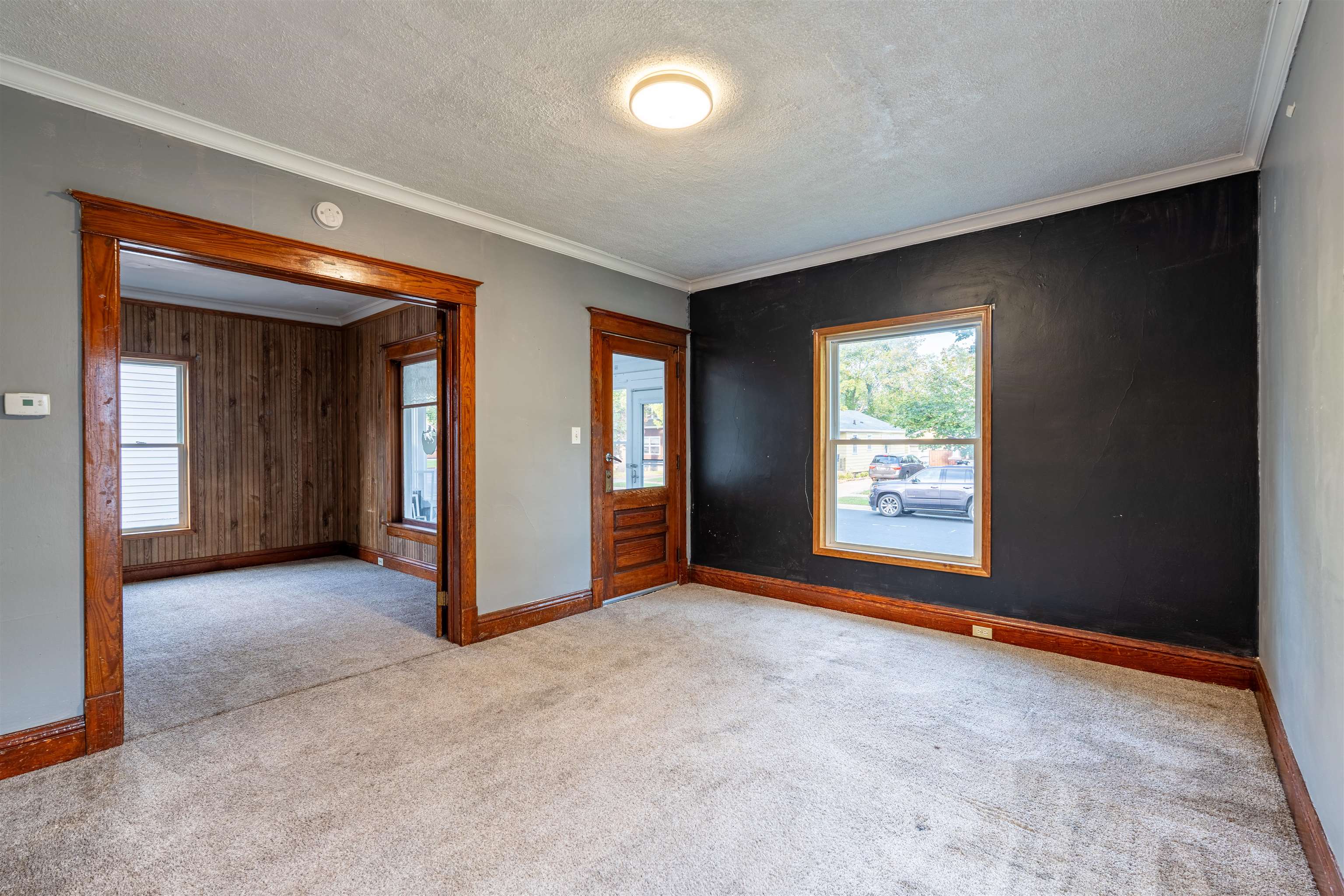 1010 S 7TH AVENUE - Photo 4