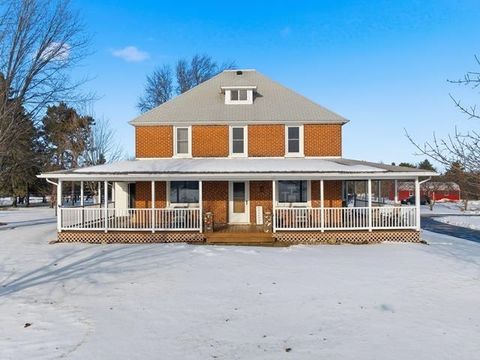 Photo of 8492 Trout Drive, Marshfield, WI 54449 (MLS # 22505722)