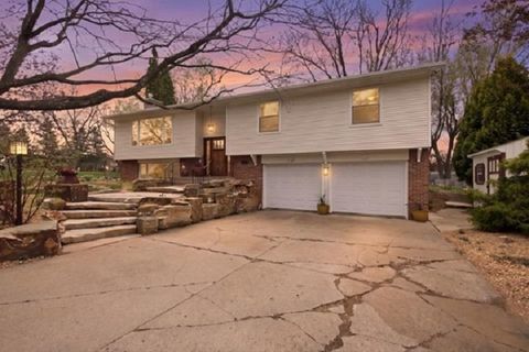 Photo of 1100 W Onstad Drive, Marshfield, WI 54449 (MLS # 22601926)