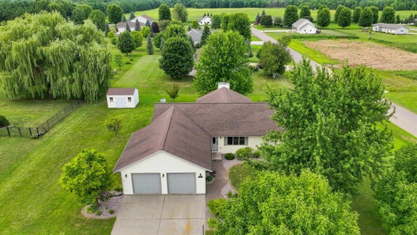 5650 WILDFLOWER ST, AUBURNDALE, WI 54412 - Image 6d2b64efbbb47a7976cc2c6709bafaf1/4031455668