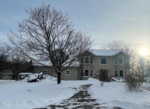 Photo of 1200 W State Street, Marshfield, WI 54449 (MLS # 22504853)