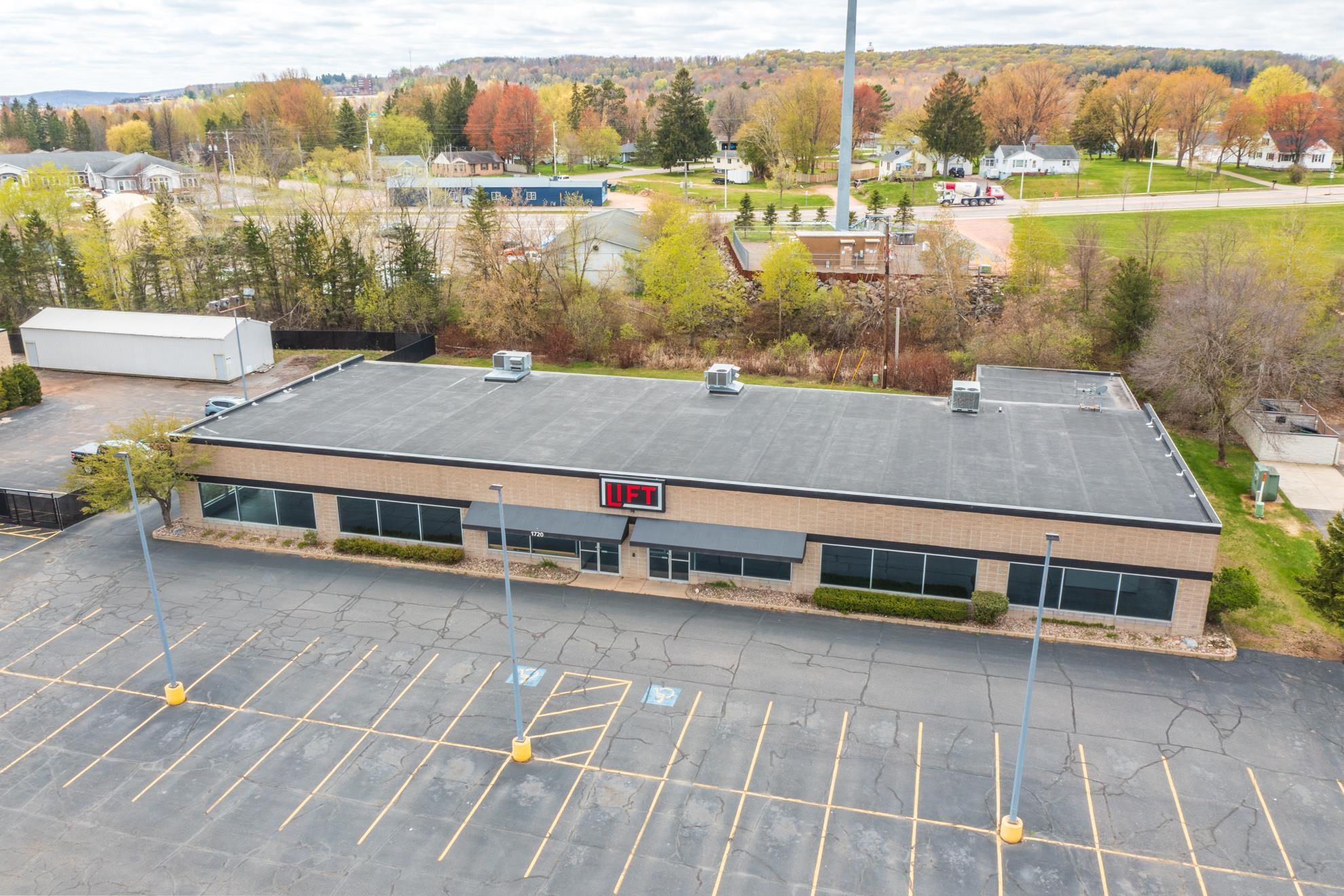 Photo 1 of 58 — 1720 N US HIGHWAY 51, Wausau, WI 54401