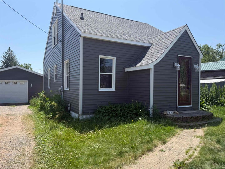 Photo 1 of 23 — W19103 FIRST STREET, Aniwa, WI 54408