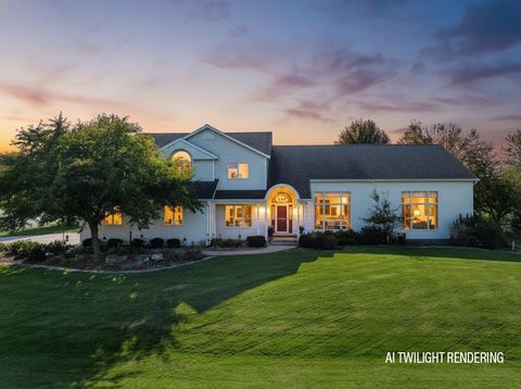 Photo of 2112 W 3rd Street, Marshfield, WI 54449 (MLS # 22505150)