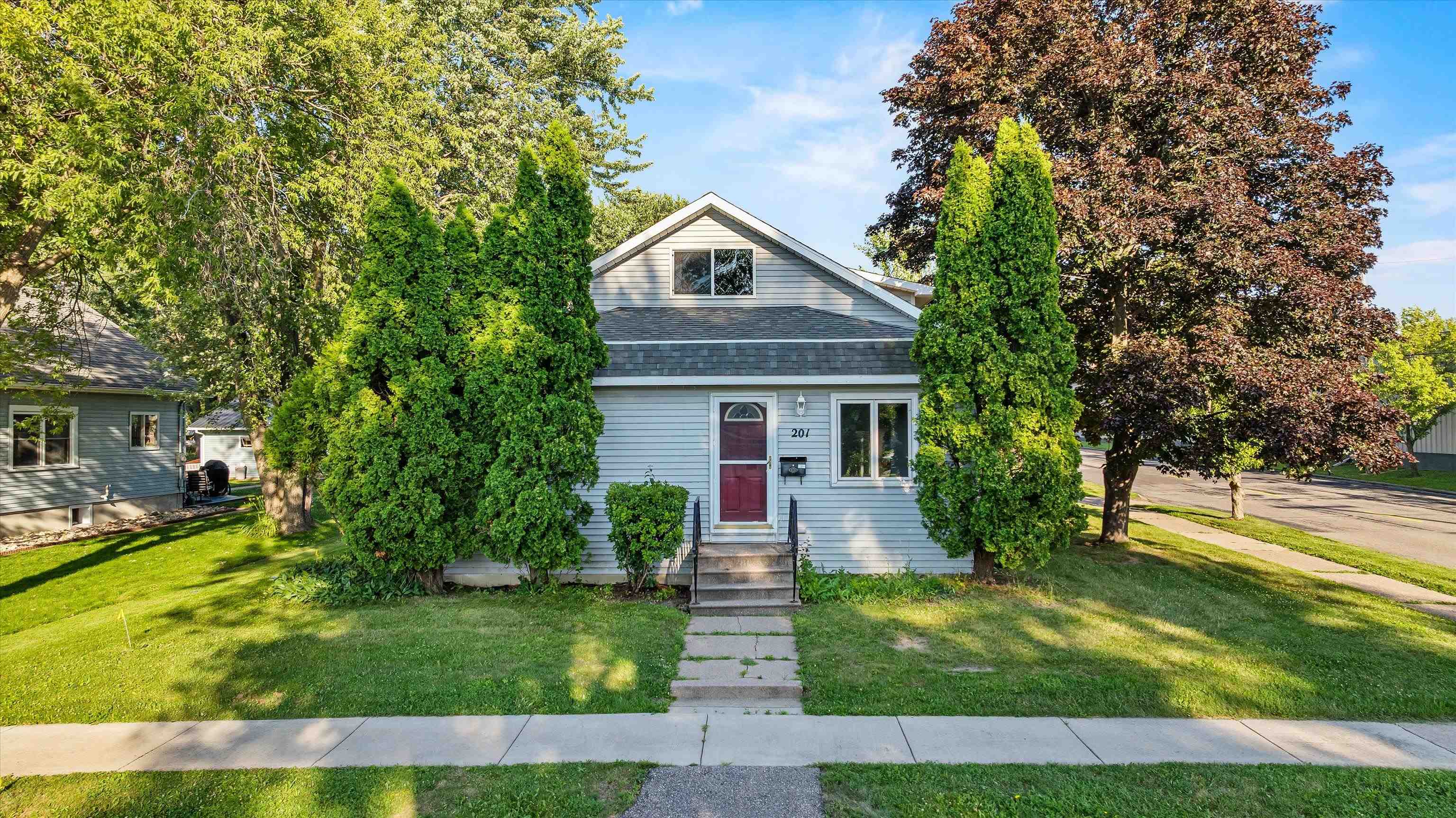 Photo 1 of 29 — 201 N CEDAR AVENUE, Marshfield, WI 54449