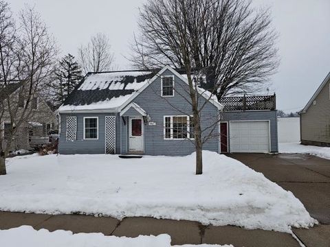 Photo of 1507 S Chestnut Avenue, Marshfield, WI 54449 (MLS # 22503546)