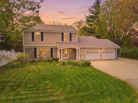 Photo of 1402 N Shawano Drive, Marshfield, WI 54449 (MLS # 22602060)