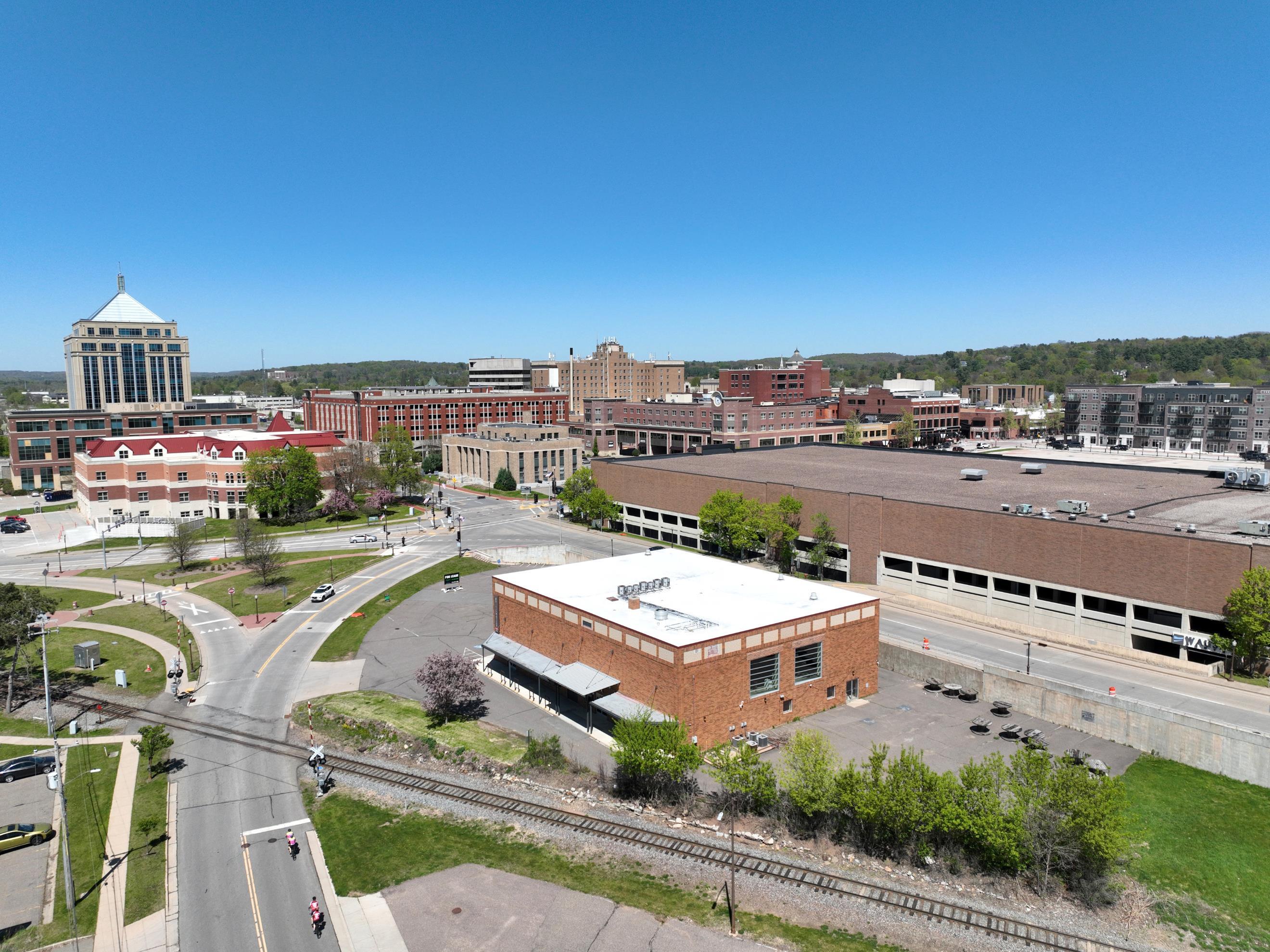 Photo 1 of 22 — 137 RIVER DRIVE Unit Suite 2, Wausau, WI 54403