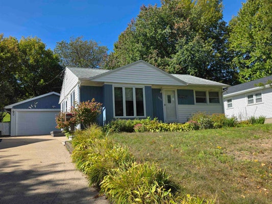 1426 N 1ST AVE, WAUSAU, WI 54401 - Image d5eb034de9be7d180d9b659dac072b67/3371256044