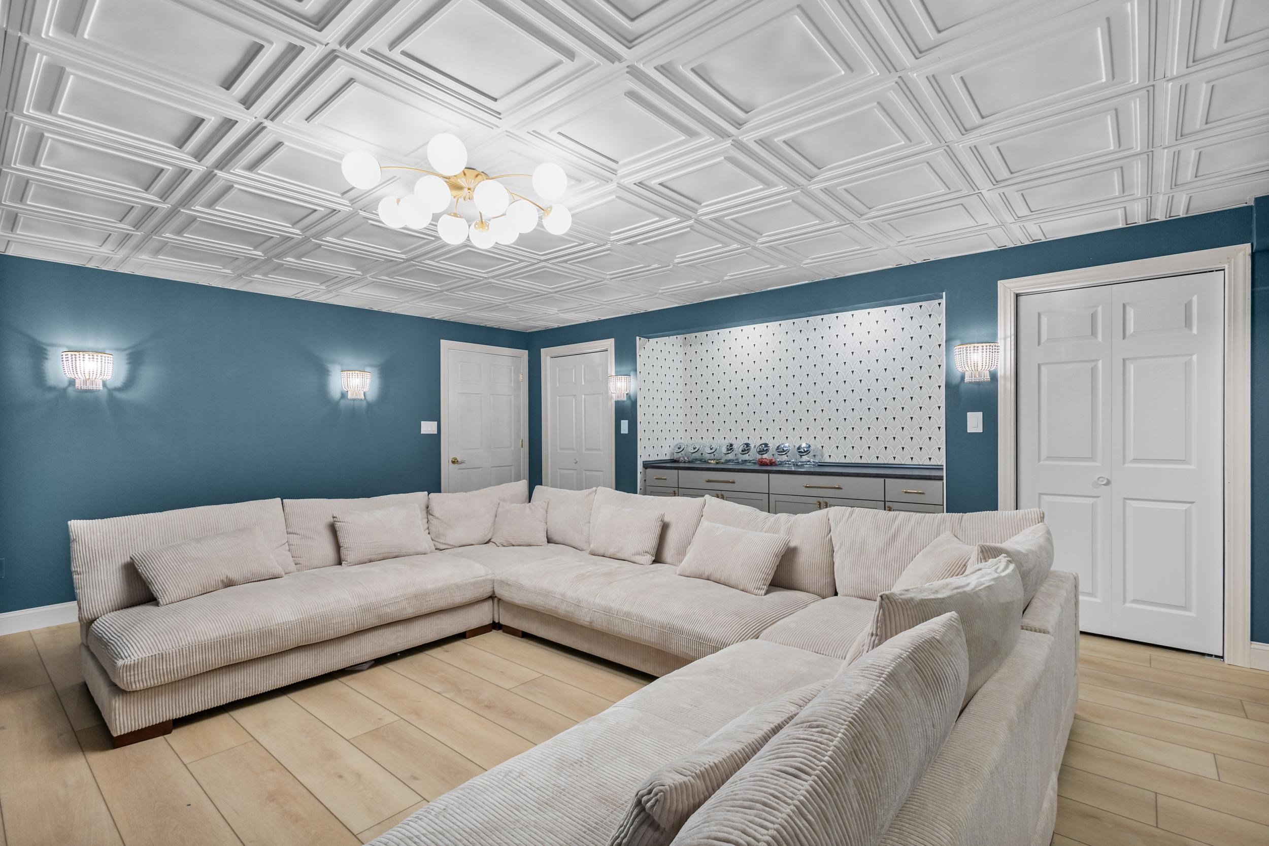 Plainfield, Wisconsin, 54966, United States, 6 Bedrooms Bedrooms, ,5 BathroomsBathrooms,Residential,Active,2022694