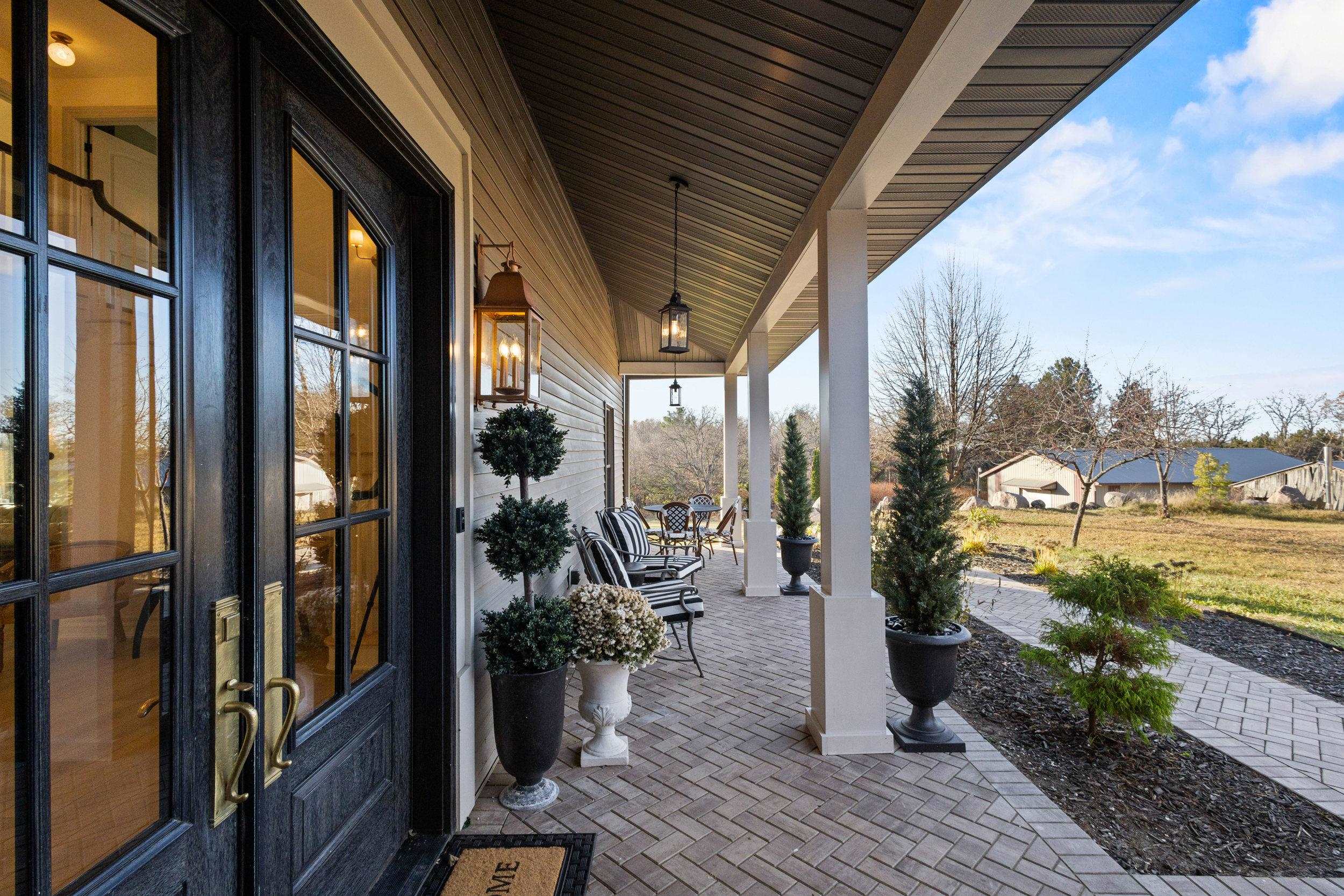 Plainfield, Wisconsin, 54966, United States, 6 Bedrooms Bedrooms, ,5 BathroomsBathrooms,Residential,Active,2022694