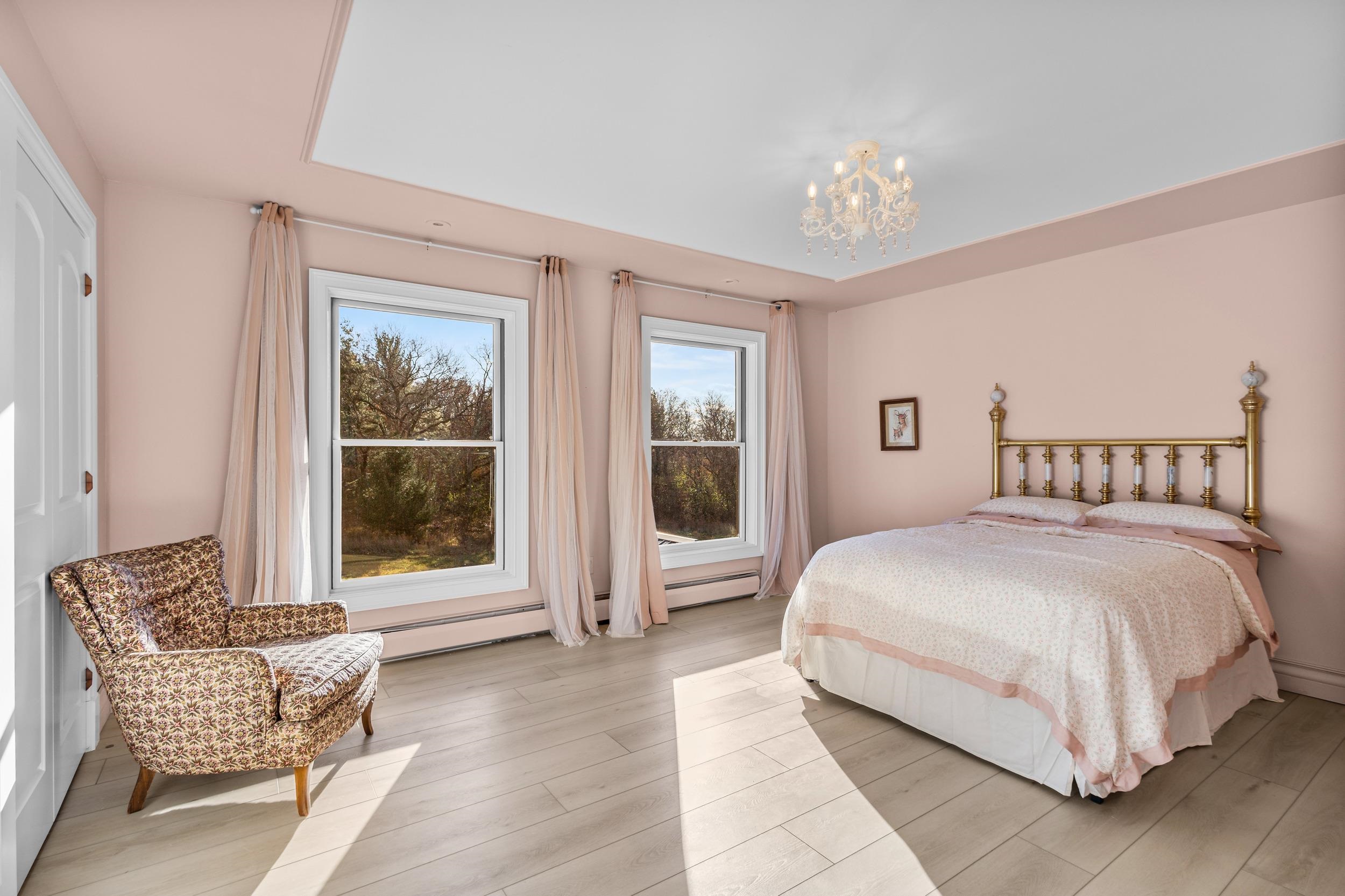 Plainfield, Wisconsin, 54966, United States, 6 Bedrooms Bedrooms, ,5 BathroomsBathrooms,Residential,Active,2022694