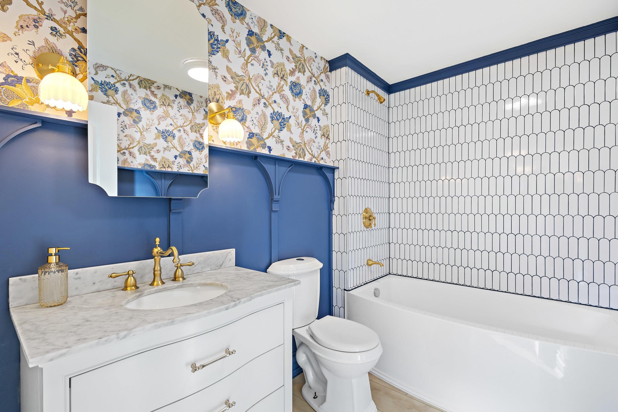 Plainfield, Wisconsin, 54966, United States, 6 Bedrooms Bedrooms, ,5 BathroomsBathrooms,Residential,Active,2022694