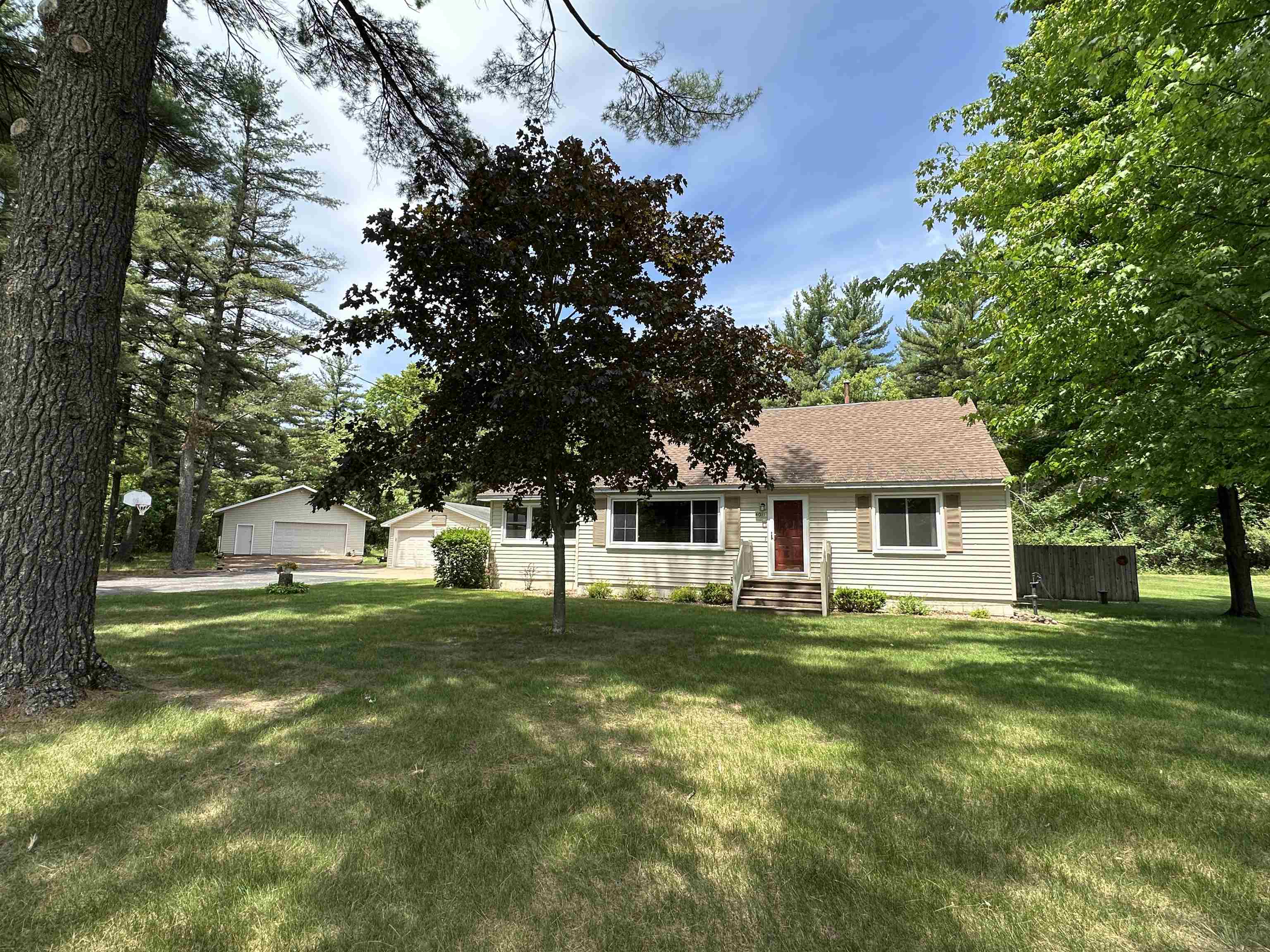 Photo 1 of 60 — 4011 GRIFFITH AVENUE, Wisconsin Rapids, WI 54494