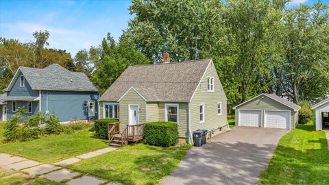 Photo of 1501 S Cherry Avenue, Marshfield, WI 54449 (MLS # 22604584)