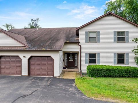 Photo of 900 Sawyer Drive, Marshfield, WI 54449 (MLS # 22503465)