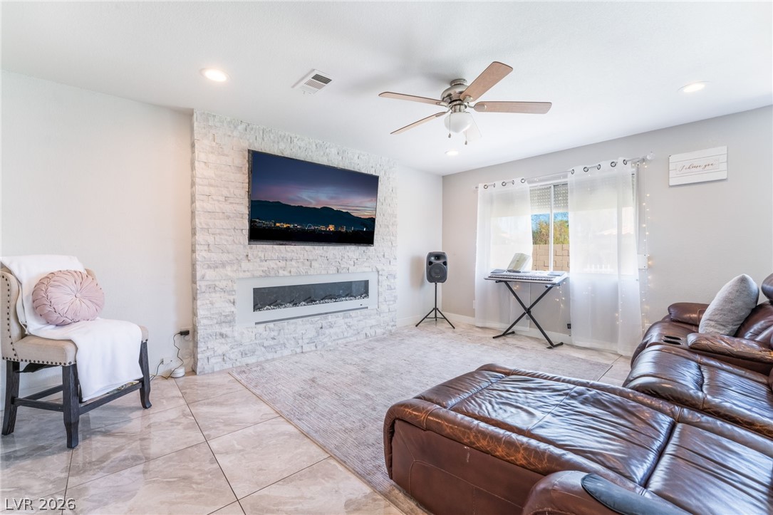 4708 Royal Sunset Court