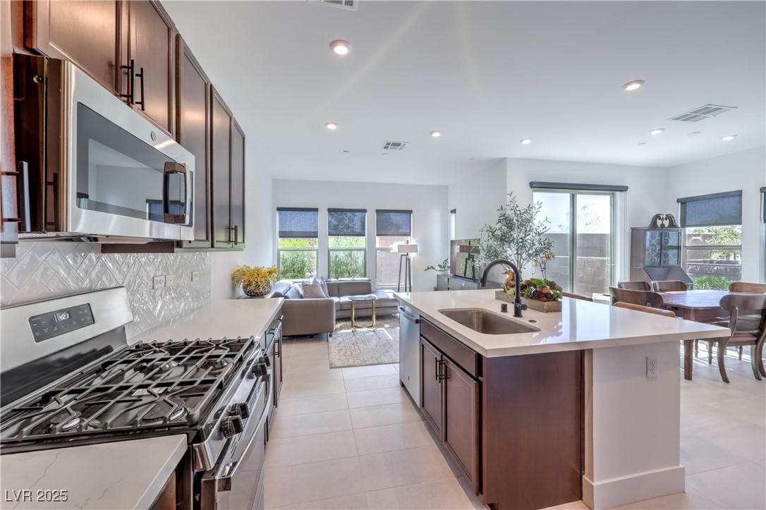 9881 Agate Creek Street