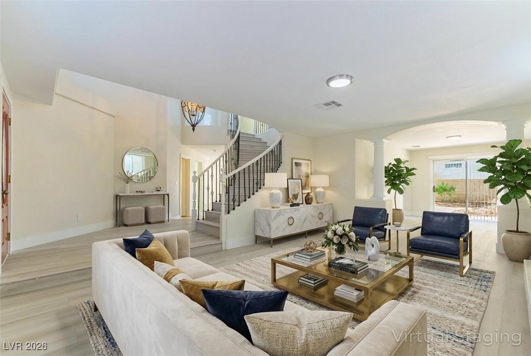 1846 Autumn Gold Avenue