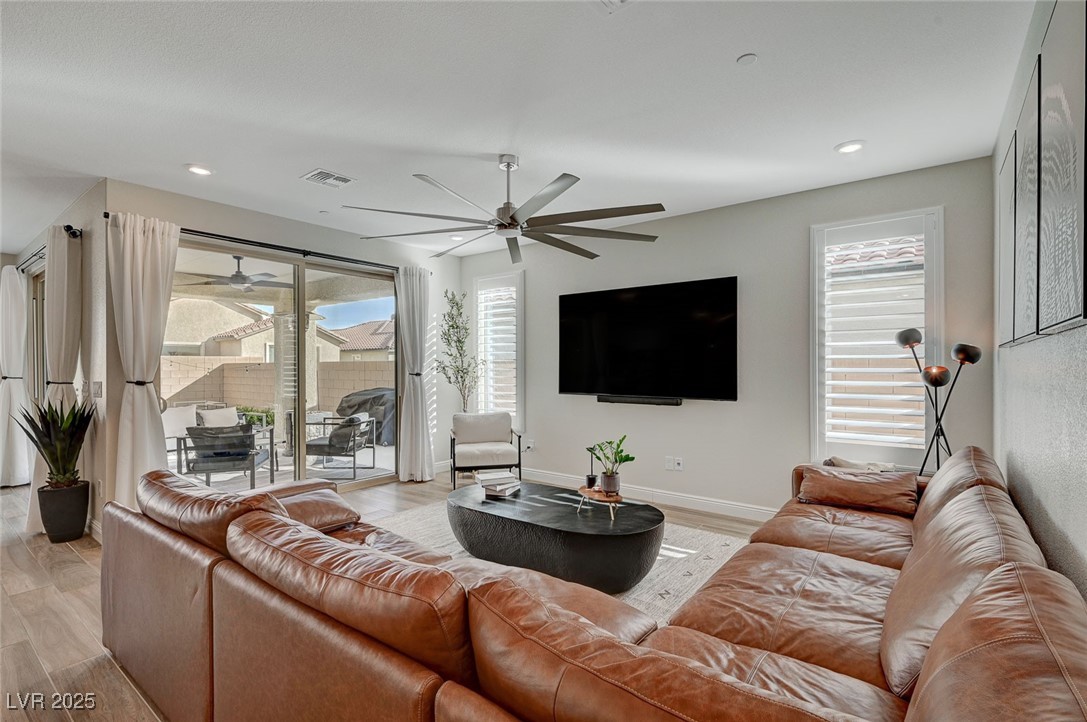 6544 Sandero Springs Street, Las Vegas, Nevada image 8