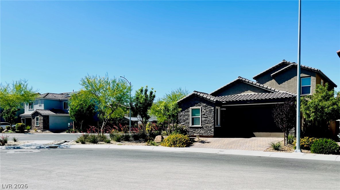 4376 Latitude Valley Court