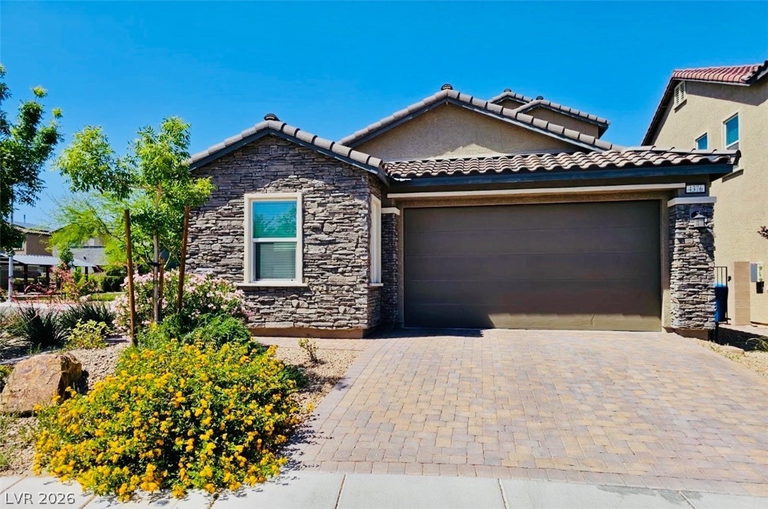 4376 Latitude Valley Court