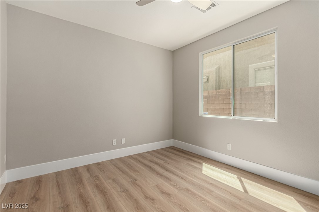 432 Emerald Heights Street, Las Vegas, Nevada image 21