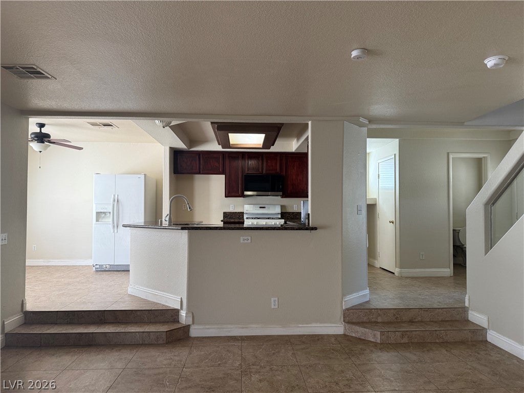 1709 Adobe Frost Court