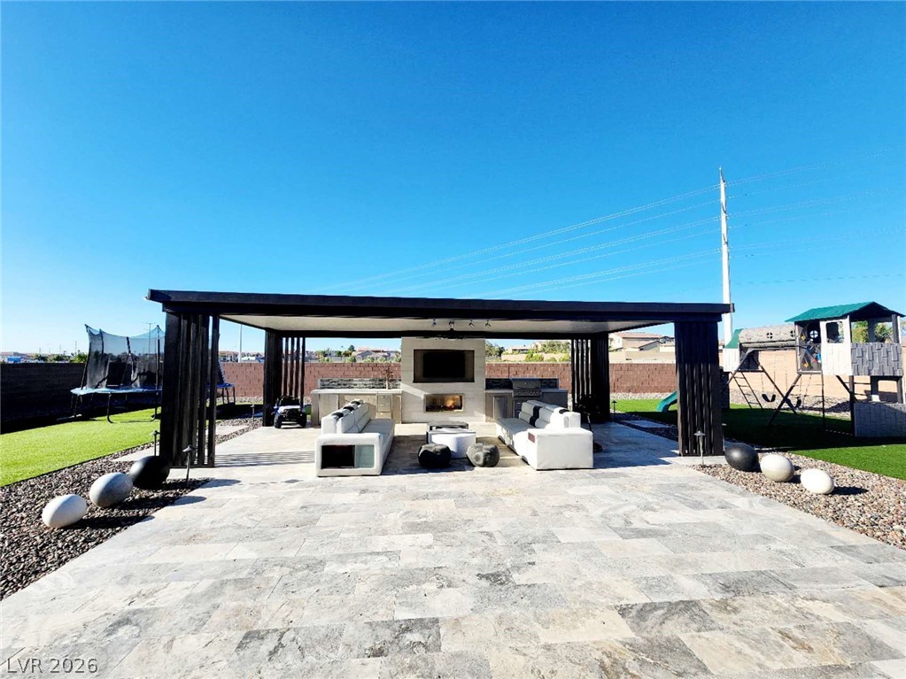 8477 Wolf Mountain Court