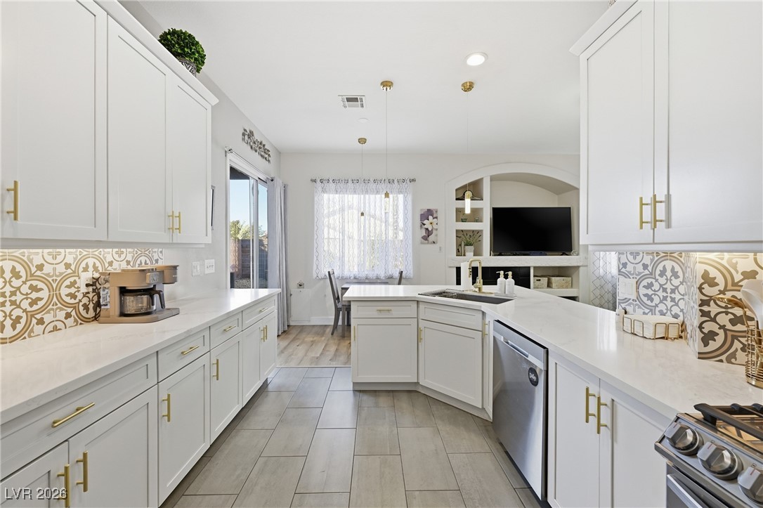 282 Spring River Avenue