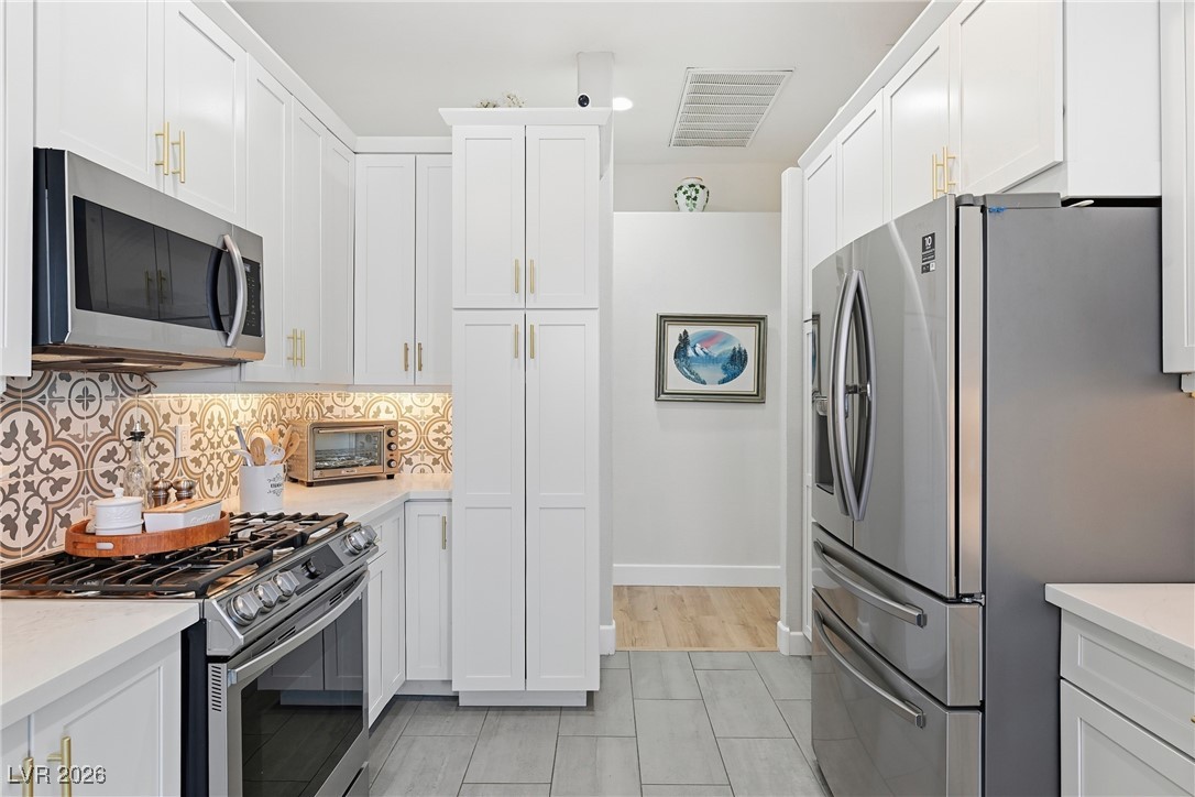 282 Spring River Avenue