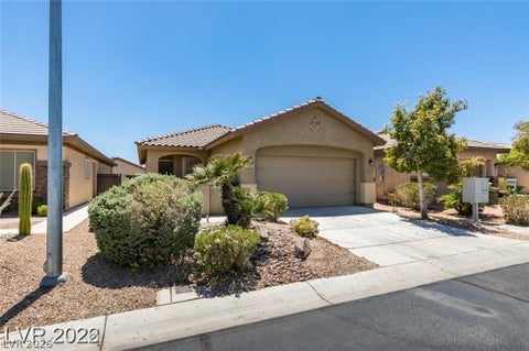 Homes For Sale - 5985 Falconer Avenue<br/> Las Vegas, NV 89122